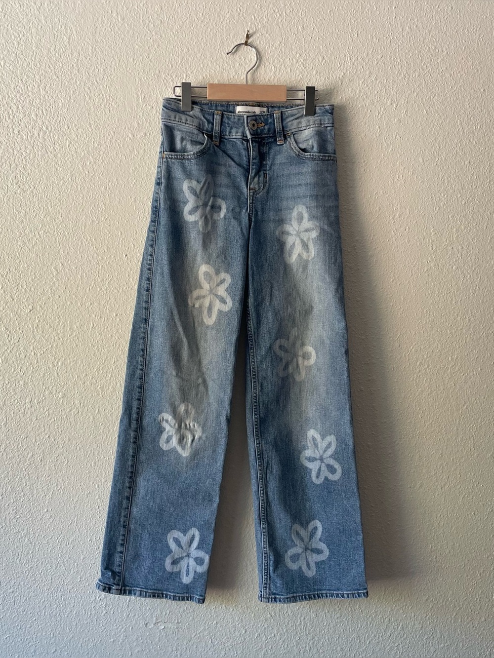 Abercrombie Kids Girls 9/10 Long High Rise Wide Leg Jeans Floral Flower Print